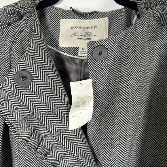 NWT Banana Republic X Olivia Palermo Herringbone Ruffle Cape Coat dark academia - Picture 4 of 10